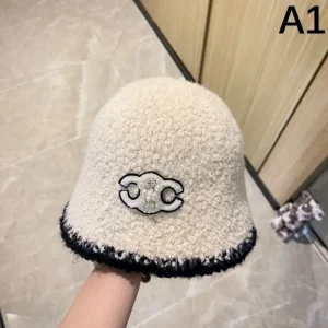 2026 帽子 CELINE セリーヌ ファッションの最先端! 商品画像 1