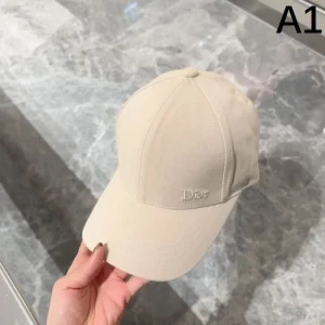2026 帽子 DIOR ディオール この時季だからお買い得 商品画像 1