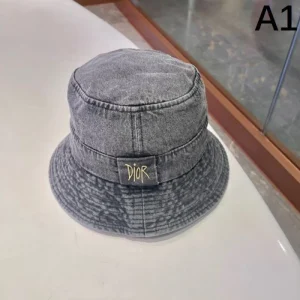DIOR ディオール 抜け感のあるスタイルが完成 2026 帽子 商品画像 1
