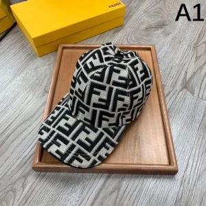 2026 帽子 FENDI フェンデイ 心惹かれるスタイル 商品画像 1