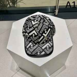 FENDI フェンデイ おしゃれに見せるキーワード 2026 帽子 商品画像 1