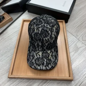 GUCCI グッチ 今シーズン新作!大人もOK! 2026 帽子 商品画像 1