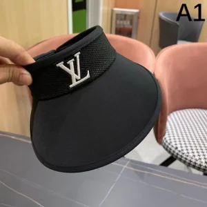 LOUIS VUITTON ルイヴィトン 抜群の人気を集め 2026 帽子 商品画像 1