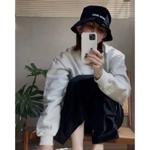 2026 帽子 MIU MIU ミュウミュウ 数量限定のSALE価格 商品画像 1