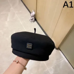 2026 帽子 MIU MIU ミュウミュウ 完売大人気アイテム 商品画像 1