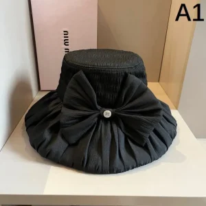 2026 帽子 MIU MIU ミュウミュウ ロゴが美しい 商品画像 1