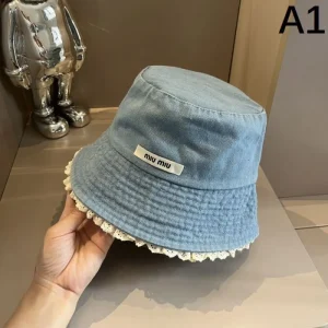 2026 帽子 MIU MIU ミュウミュウ 夏のトレンド 商品画像 1