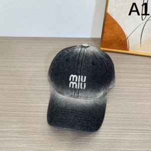 2026 帽子 MIU MIU ミュウミュウ 抜け感のある 商品画像 1