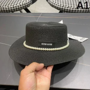 MIU MIU ミュウミュウ セールで嬉しい入荷 2026 帽子 商品画像 1