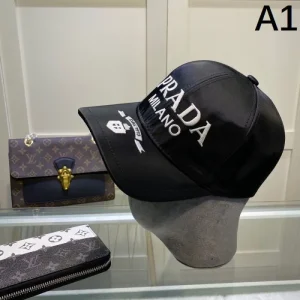 2026 帽子 PRADA プラダ この夏に大満喫できる 商品画像 1