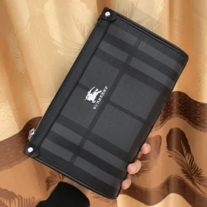 2026 引き続き人気のアイテム BURBERRY バーバリー クラッチバッグ 商品画像 1