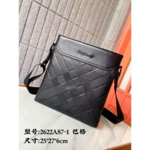 2024FW ショルダーバッグ BURBERRY バーバリー 秋新品日本未展開 商品画像 1