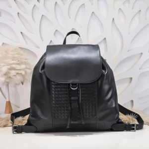 2024FW バックパック BOTTEGA VENETA ボッテガヴェネタ 海外大人気 商品画像 1
