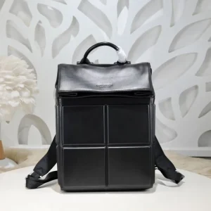 2024FW バックパック BOTTEGA VENETA ボッテガヴェネタ 最前線新作 商品画像 1