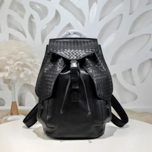 2024FW バックパック BOTTEGA VENETA ボッテガヴェネタ 今期大歓迎 商品画像 1