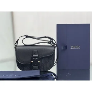 2026 新作数量限定セール DIOR ディオール ショルダーバッグ 商品画像 1