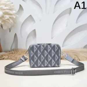 2026 売上ランキング1位 DIOR ディオール ショルダーバッグ 商品画像 1