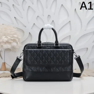 2026 累積売上総額第1位 DIOR ディオール ブリーフケース 商品画像 1