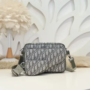 2024FW ショルダーバッグ DIOR ディオール 秋冬季超人気限定コラボ 商品画像 1