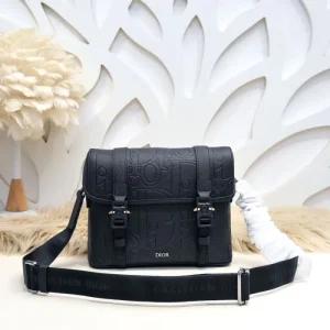 2024FW ショルダーバッグ DIOR ディオール 大活躍間違いなしの新着 商品画像 1