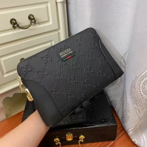 2026 １点限り！VIP顧客セール GUCCI グッチ クラッチバッグ 商品画像 1