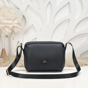 2026 魅力的な価格でセール GUCCI グッチ ショルダーバッグ 商品画像 1