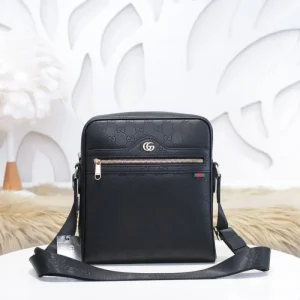 2026 贈るべきのプレゼント GUCCI グッチ ショルダーバッグ 商品画像 1