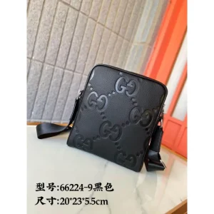 2024FW ショルダーバッグ GUCCI グッチ 最後の秋冬コレクション 商品画像 1