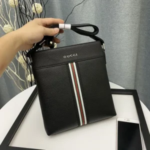2024FW ショルダーバッグ GUCCI グッチ 最新☆大人気☆話題沸騰 商品画像 1