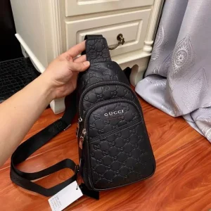 2024FW チェストバッグ GUCCI グッチ 新作秋冬らしさをプラス 商品画像 1