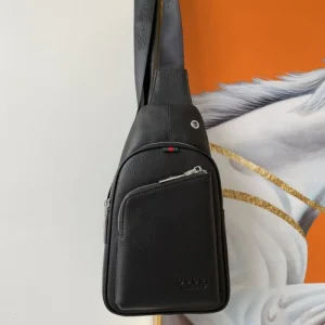 2024FW チェストバッグ GUCCI グッチ セレブも夢中ブランド新作 商品画像 1