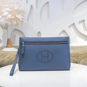 2026 お洒落さんの愛用率が高い HERMES エルメス クラッチバッグ 商品画像 1