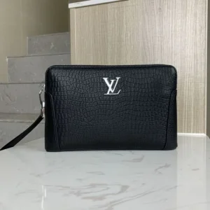 2026 最低価格保証 LOUIS VUITTON ルイヴィトン クラッチバッグ 商品画像 1