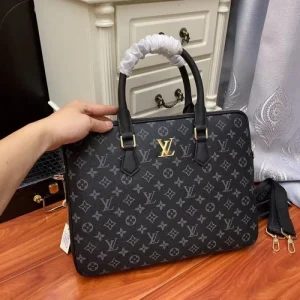 2026 最新デザイン LOUIS VUITTON ルイヴィトン ブリーフケース 商品画像 1