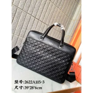 2024FW ブリーフケース LOUIS VUITTON ルイヴィトン 超人気シリーズ 商品画像 1