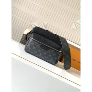 2024FW ショルダーバッグ LOUIS VUITTON ルイヴィトン お洒落な印象に 商品画像 1