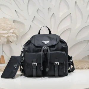 2026 大注目国内完売数量限定 PRADA プラダ バックパック 商品画像 1