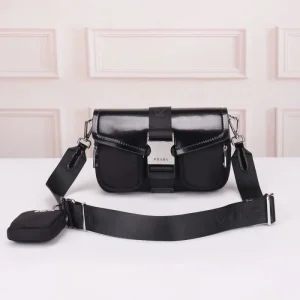 2024FW ショルダーバッグ PRADA プラダ 秋冬大活躍人気アイテム 商品画像 1