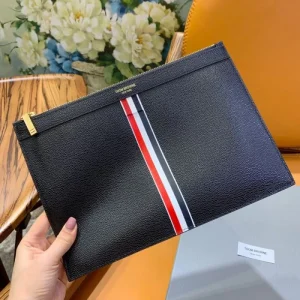 2026 デザイン高い THOM BROWNE トムブラウン クラッチバッグ 商品画像 1