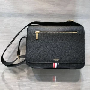 2026 今すぐ欲しい THOM BROWNE トムブラウン ショルダーバッグ 商品画像 1