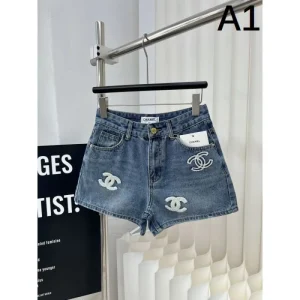 2026 デニムパンツ CHANEL シャネル 春夏の爽やかなスタイル 商品画像 1