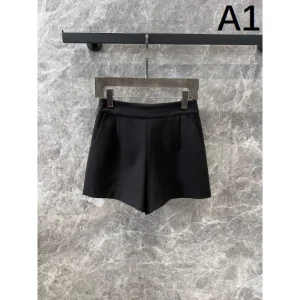 DIOR ディオール ショートパンツ 2024FW SALEお得にGET 商品画像 1