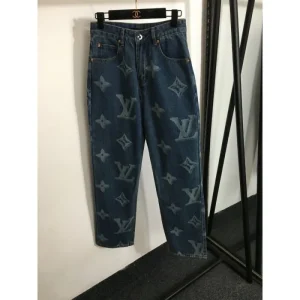 LOUIS VUITTON ルイヴィトン ジーパン 2024FW 大人気カラー入荷! 商品画像 1