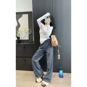 MIU MIU ミュウミュウ ジーパン 2024FW 毎年定番人気商品 商品画像 1