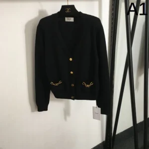 CELINE セリーヌ ニットカーディガン 2024FW 現地価格お得な秋冬新作 商品画像 1