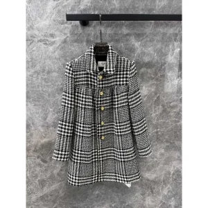 CELINE セリーヌ コート 2024FW スタイリッシュなスタイル 商品画像 1