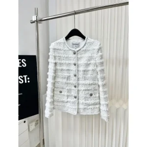 2026 コート CHANEL シャネル 海外でも若者たちに大人気な 商品画像 1