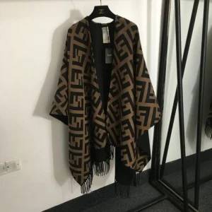 FENDI フェンデイ ニットカーディガン 2024FW 新着アイテム最安値販売 商品画像 1