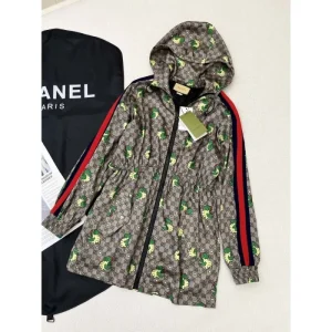 2026 トレンチコート GUCCI グッチ VIPセールでまさかの破格 商品画像 1