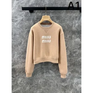 MIU MIU ミュウミュウ セーター 2024FW バランスもとりやすい 商品画像 1